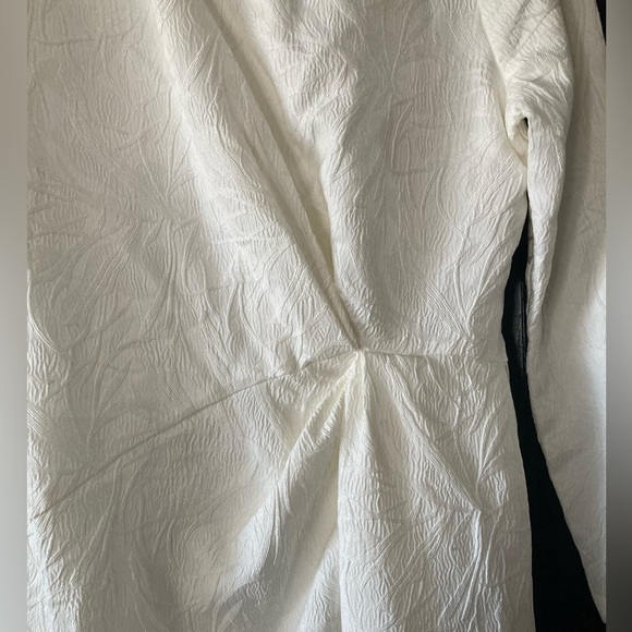 One33 Social
Long Sleeve Jacquard Dress with Fringe - Picture 6 of 10